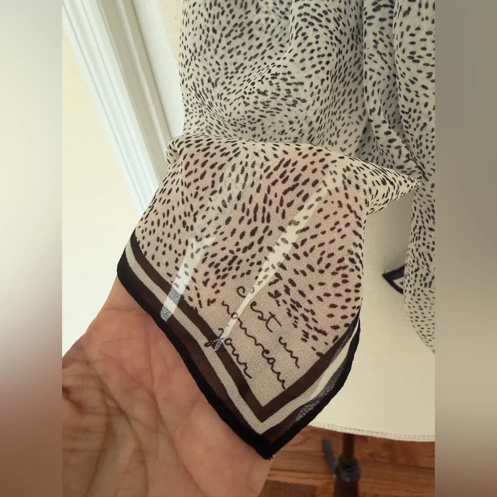 Elegant Gray Women's Silk Scarf